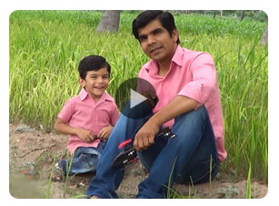 Click here play the toy helicopter video